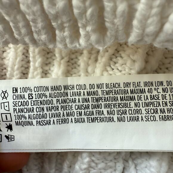 White Chunky Knit Long Sleeve Crop Turtleneck Sweater Size M Y2K 90's Cabincore - Picture 3 of 7